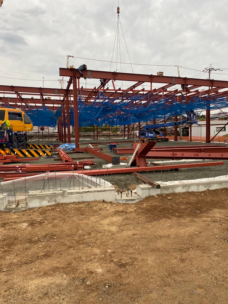 鉄骨建て方工事